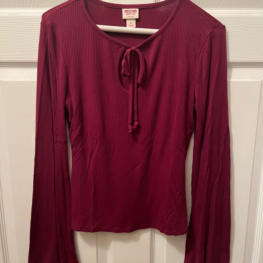 Mossimo burgundy shirt